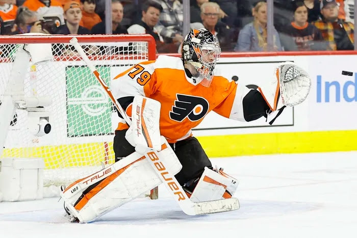 Flyers' Carter Hart goes through 'hard-paced' test, feels 'on