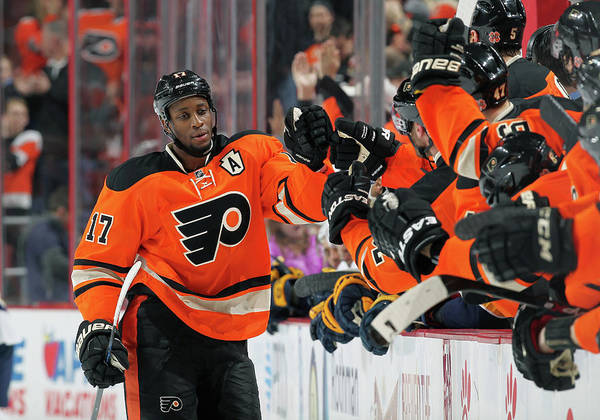 How Wayne Simmonds' promise to his mother has helped a Flyers